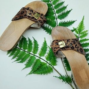 Vintage Dr. Scholl's Wooden Leopard print Sandals
